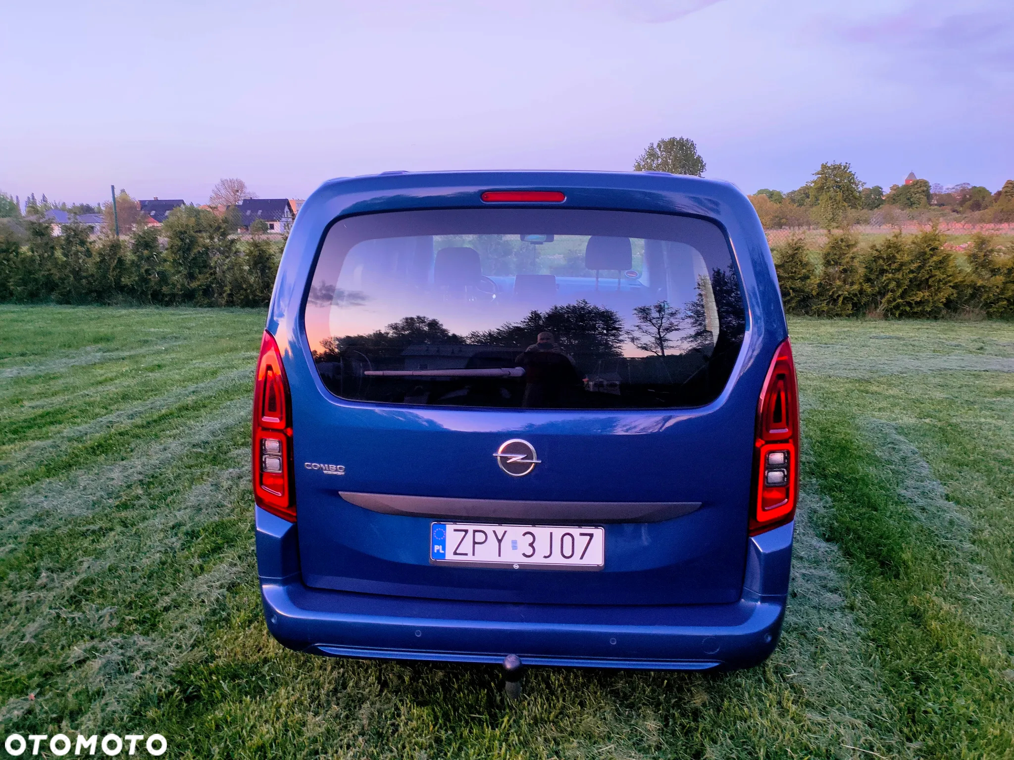 Opel Combo Life 1.2 Turbo Start/Stop - 4