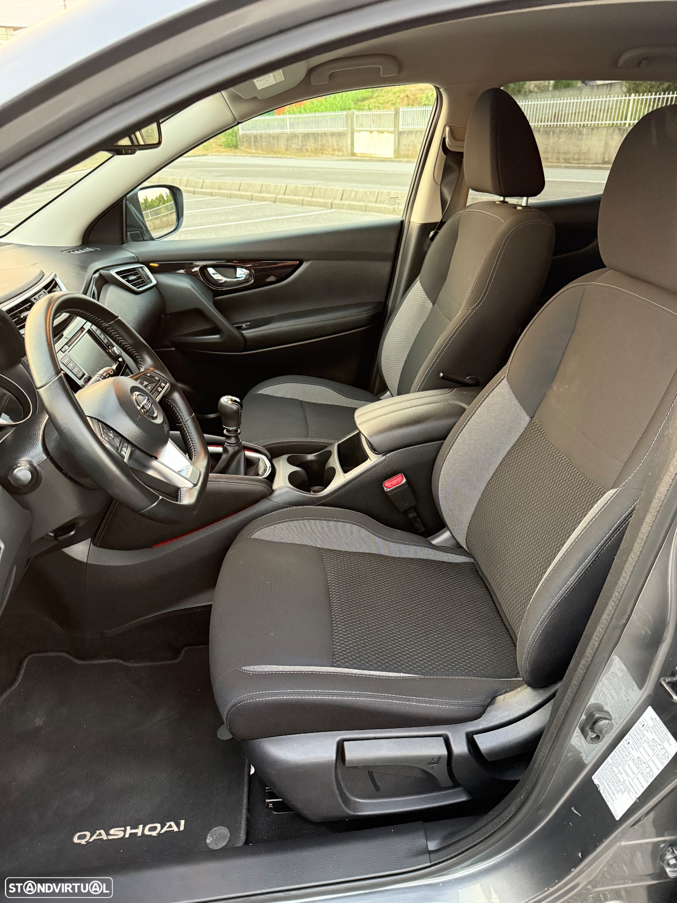 Nissan Qashqai 1.5 dCi N-Connecta - 20