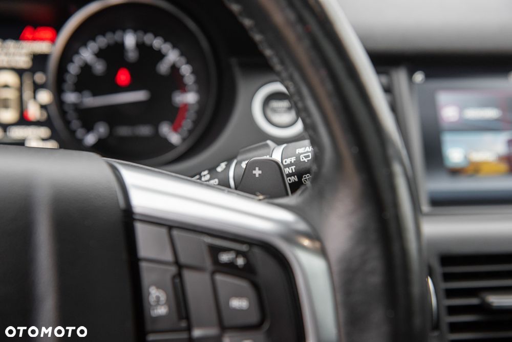 Land Rover Discovery Sport - 20