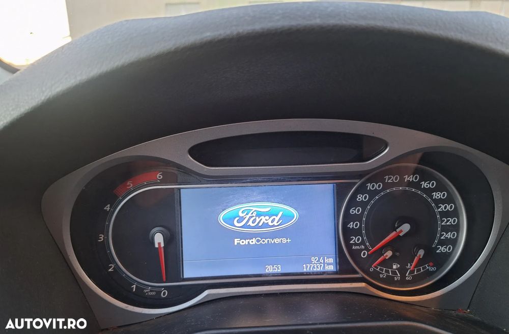 Ford Mondeo 2.0 TDCi Titanium - 6