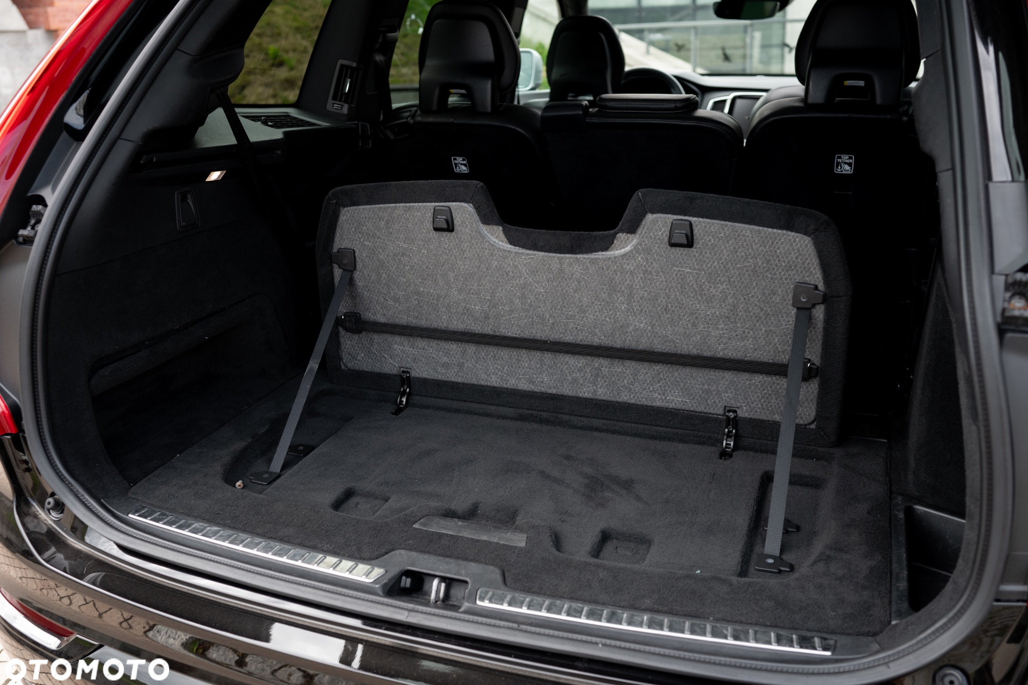 Volvo XC 90 T6 AWD R-Design 7os - 36