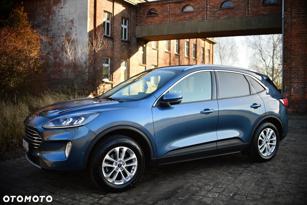Ford Kuga 1.5 EcoBoost FWD Titanium - 1