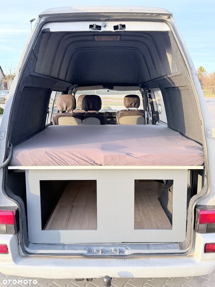 Volkswagen Transporter - 6