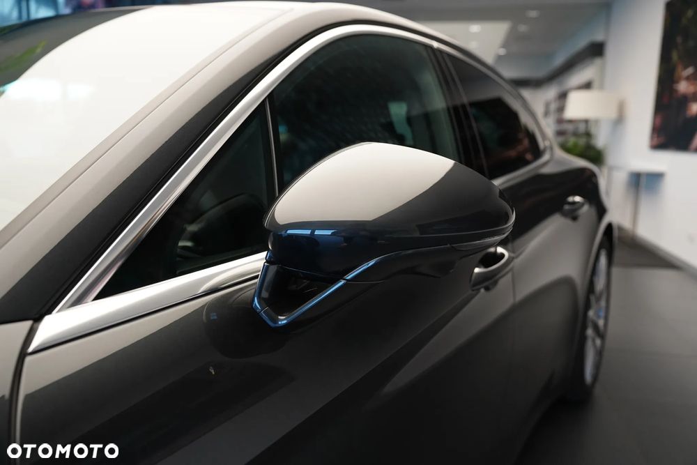 Porsche Panamera 4 - 28