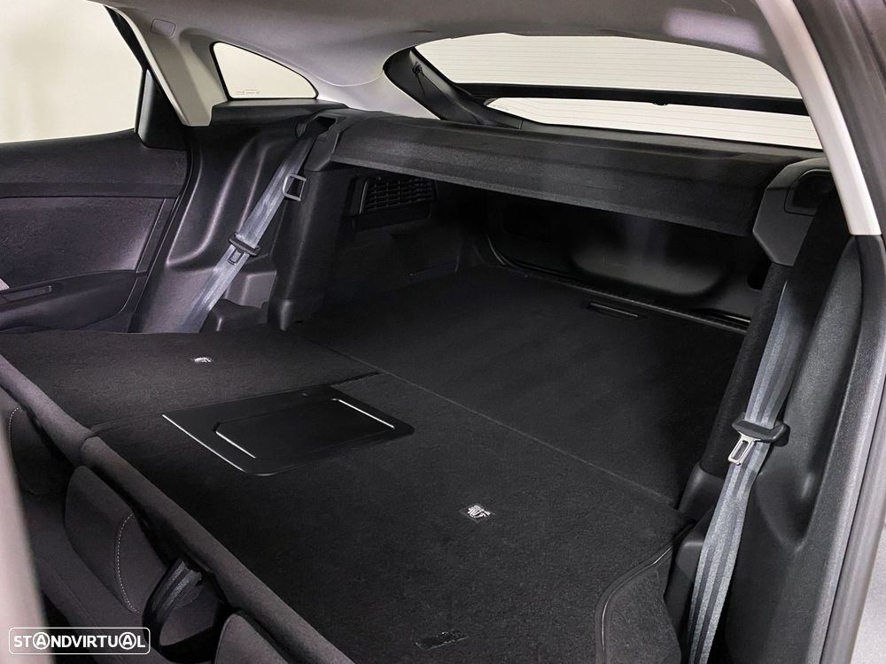 Citroën C4 PureTech 130 Stop&Start EAT8 SHINE - 22