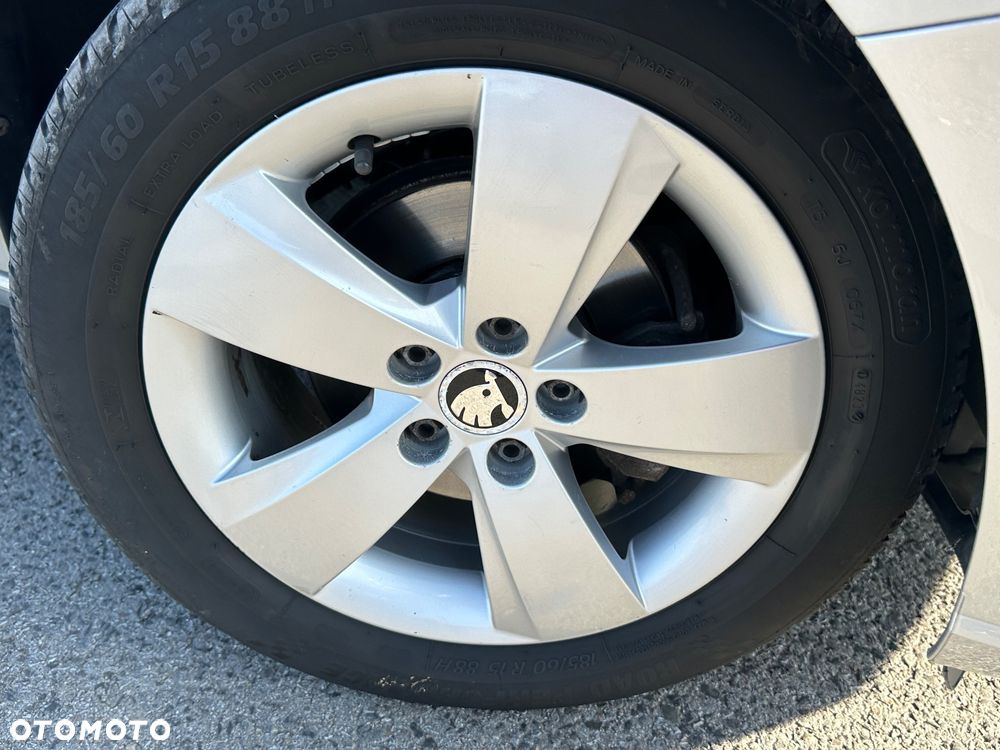 Skoda Fabia 1.2 TSI Active - 38