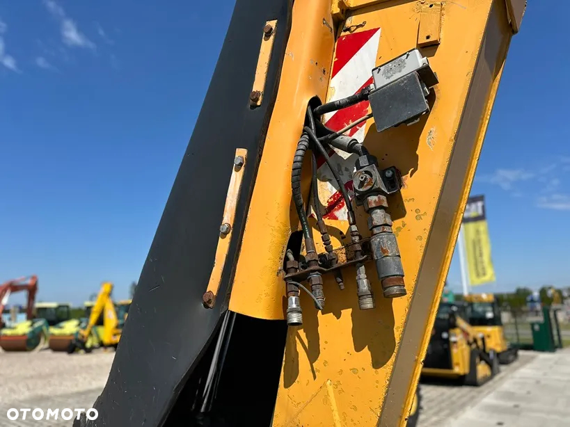 Liebherr A 924 C LITRONIC - 17