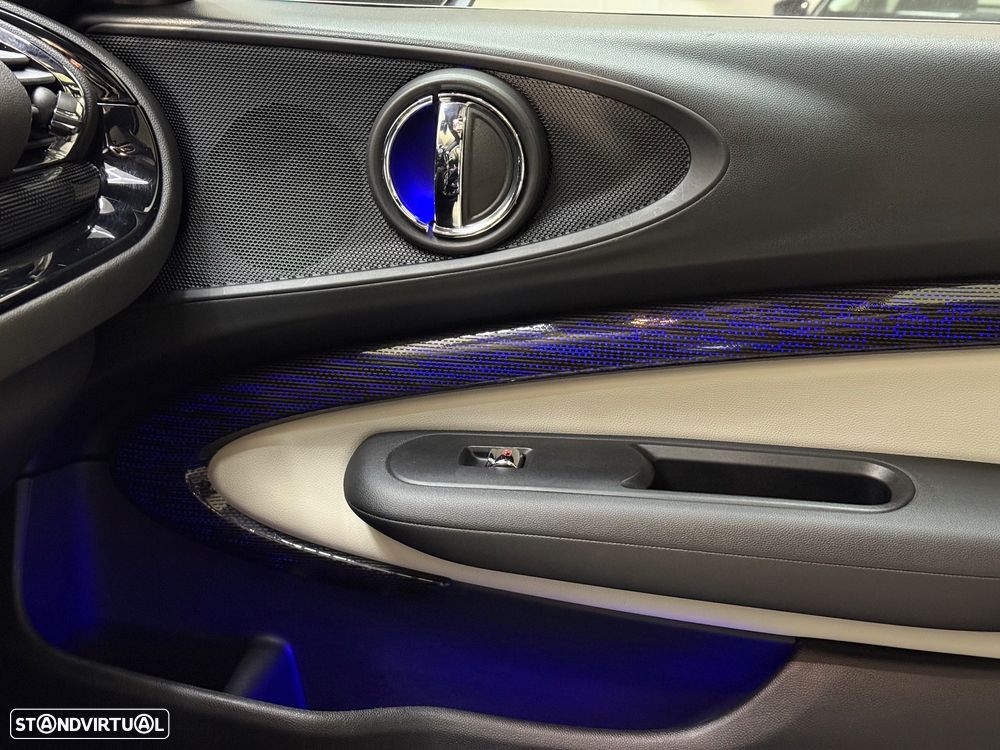 MINI Clubman Cooper D - 19