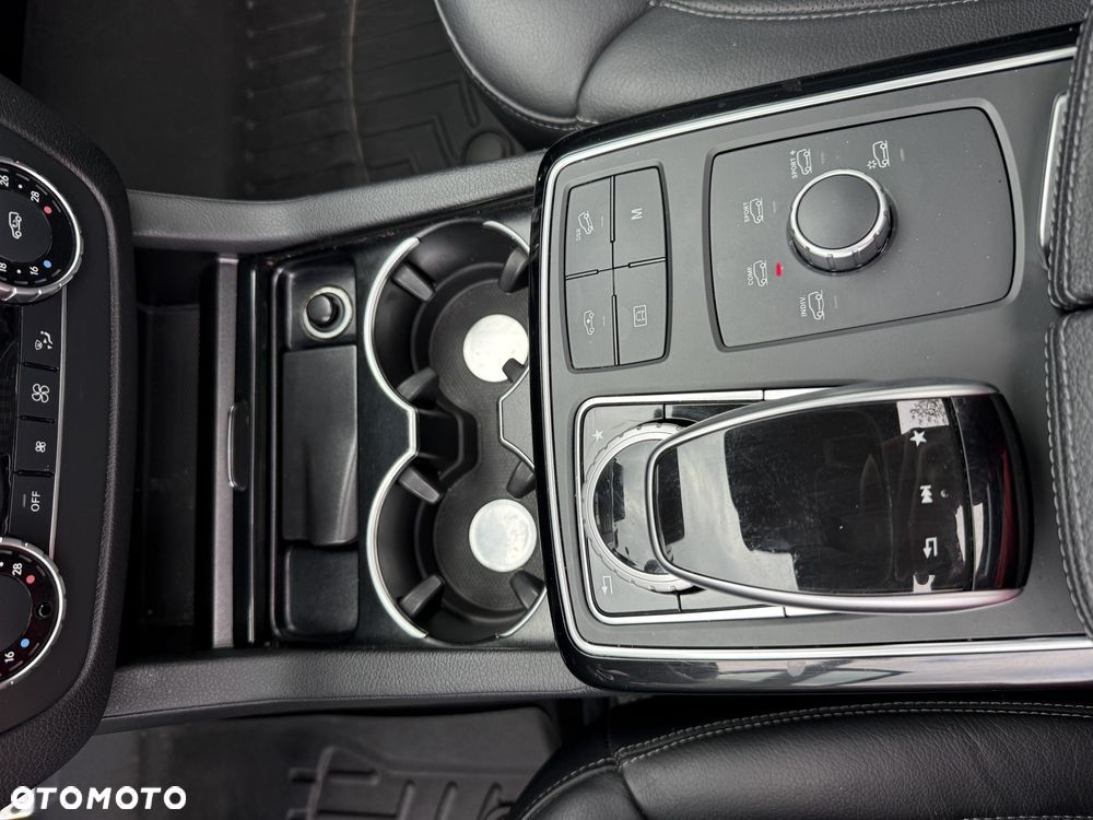 Mercedes-Benz GLE AMG 43 4Matic 9G-TRONIC AMG Line - 30