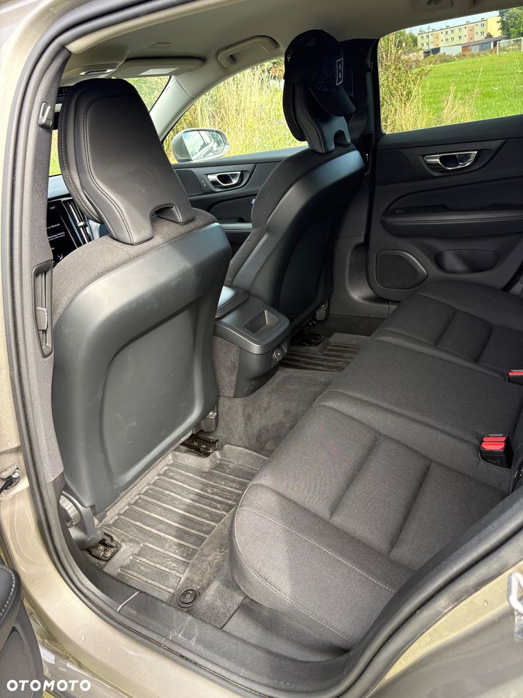 Volvo V60 D4 Inscription - 11