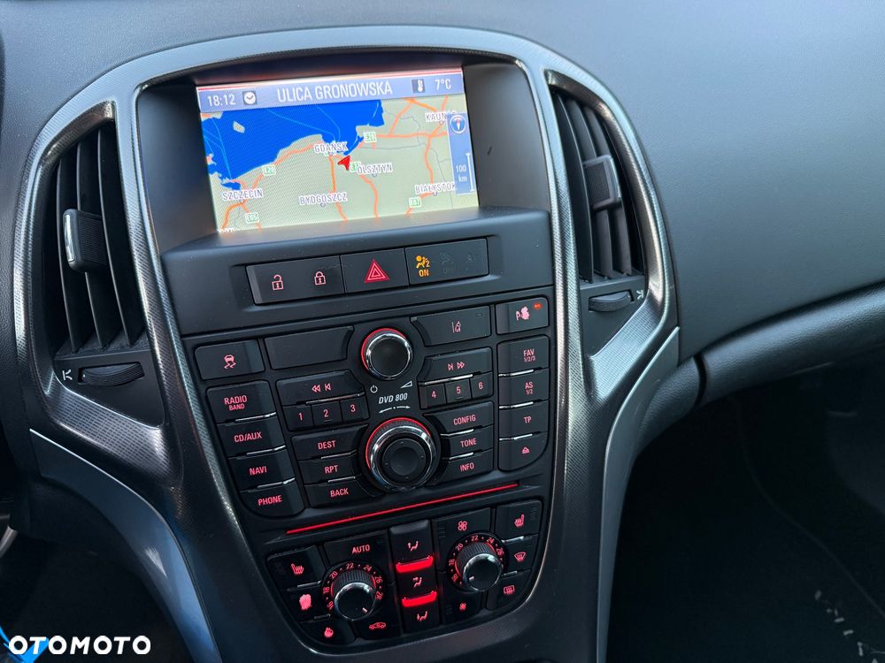 Opel Astra 2.0 CDTI DPF Design Edition - 19