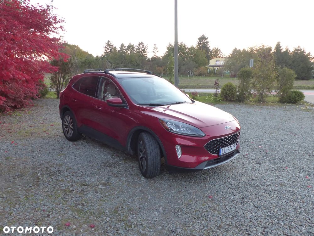 Ford Escape 2.0 EcoBoost AWD Titanium - 14