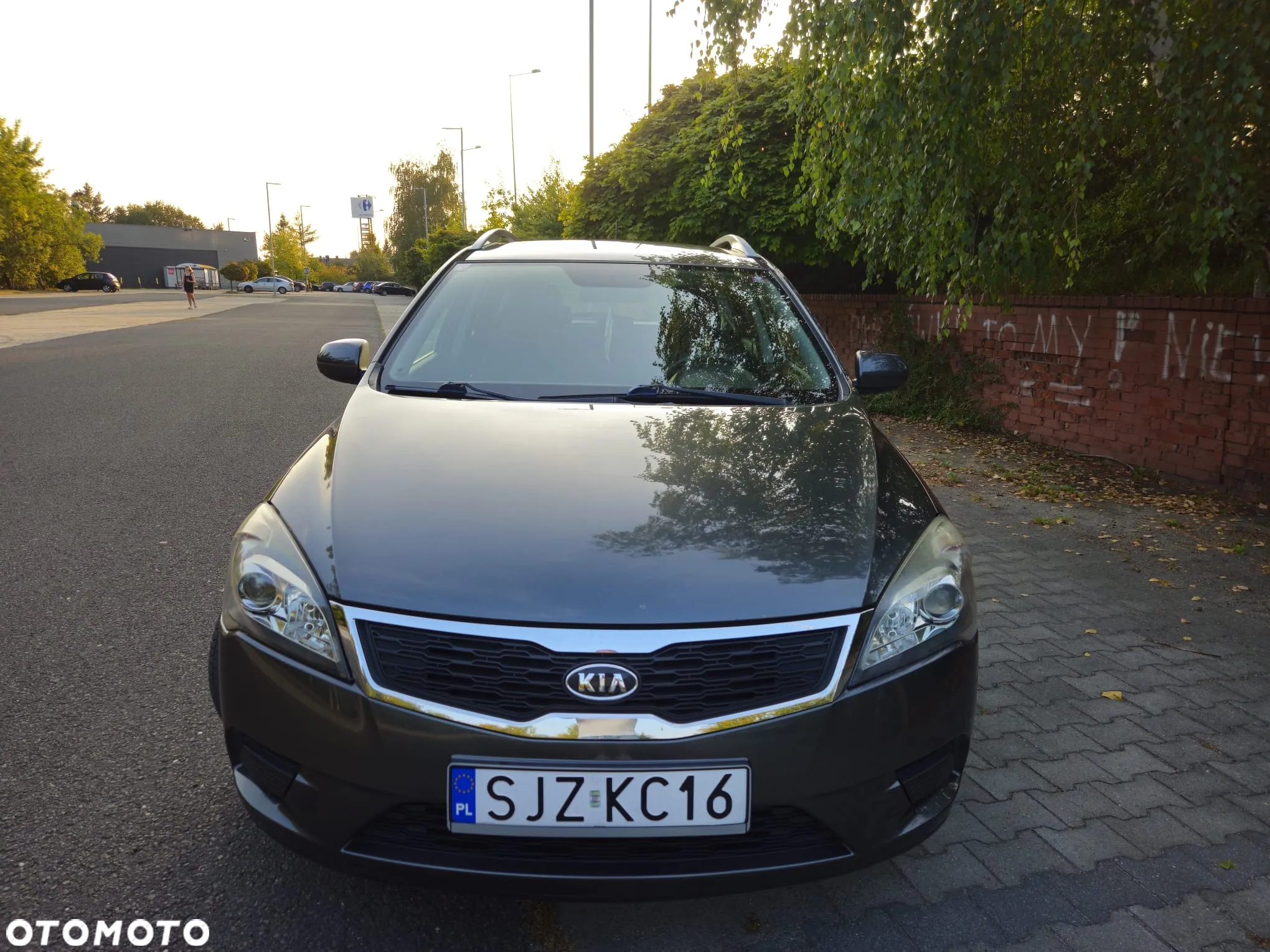 Kia Ceed 1.4 CVVT SW Dream-Team Edition - 6