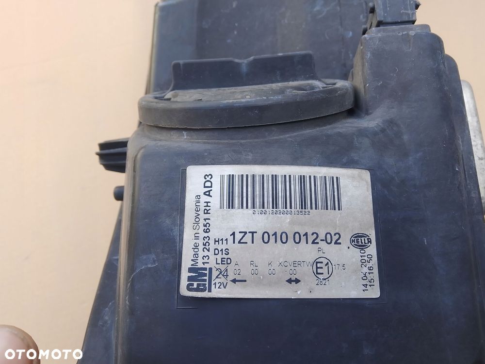 lampa prawa przód bi xenon skrętny opel astra j 13253651 - 6
