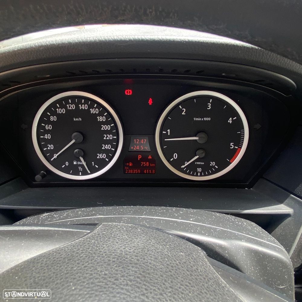 BMW 520 dA - 18