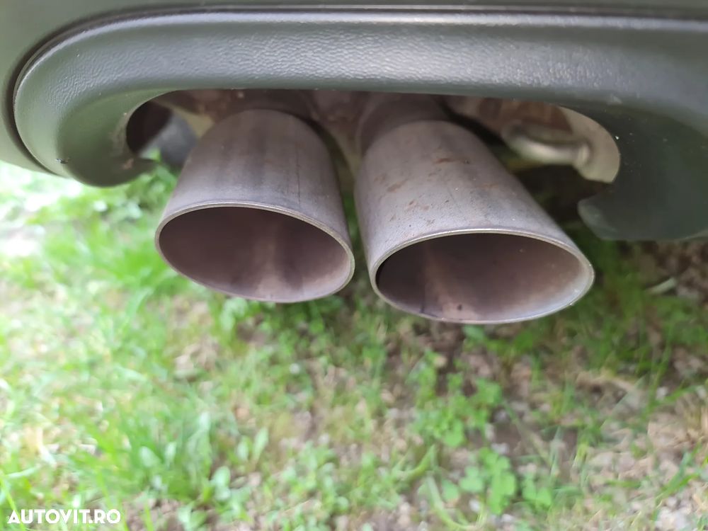 Volkswagen Passat Variant 2.0 TDI Comfortline DPF - 17