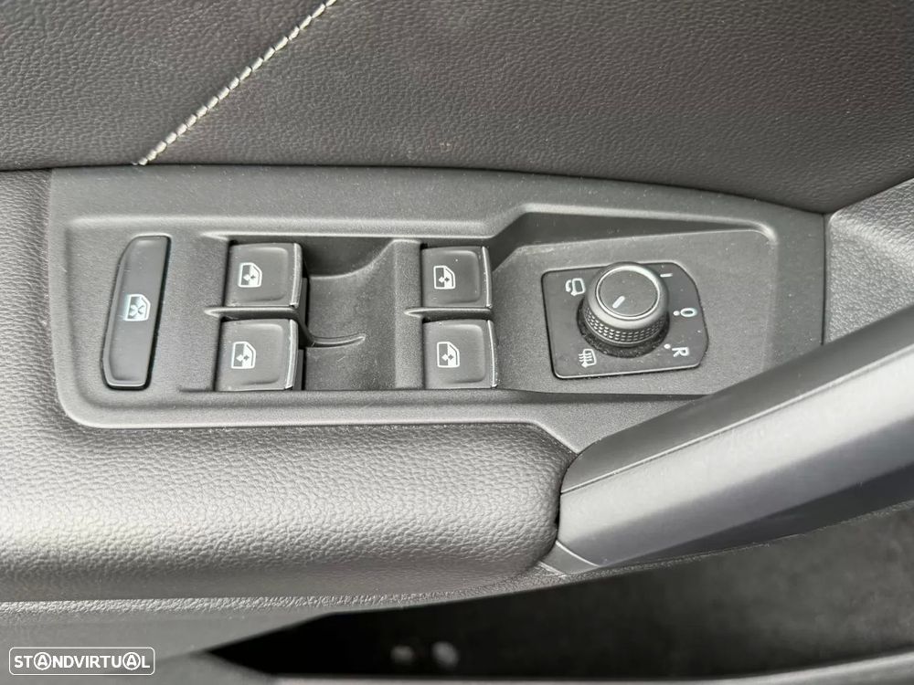 VW Tiguan 2.0 TDI R-Line DSG - 14