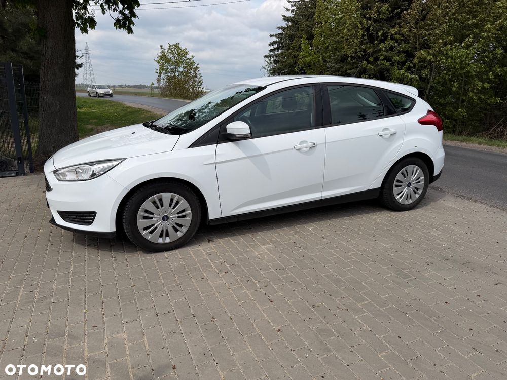 Ford Focus 1.0 EcoBoost Trend - 4