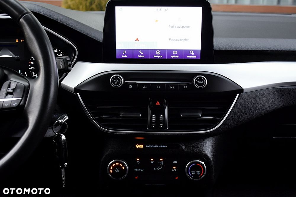 Ford Focus 1.5 EcoBlue STart-Stopp-System TITANIUM - 23