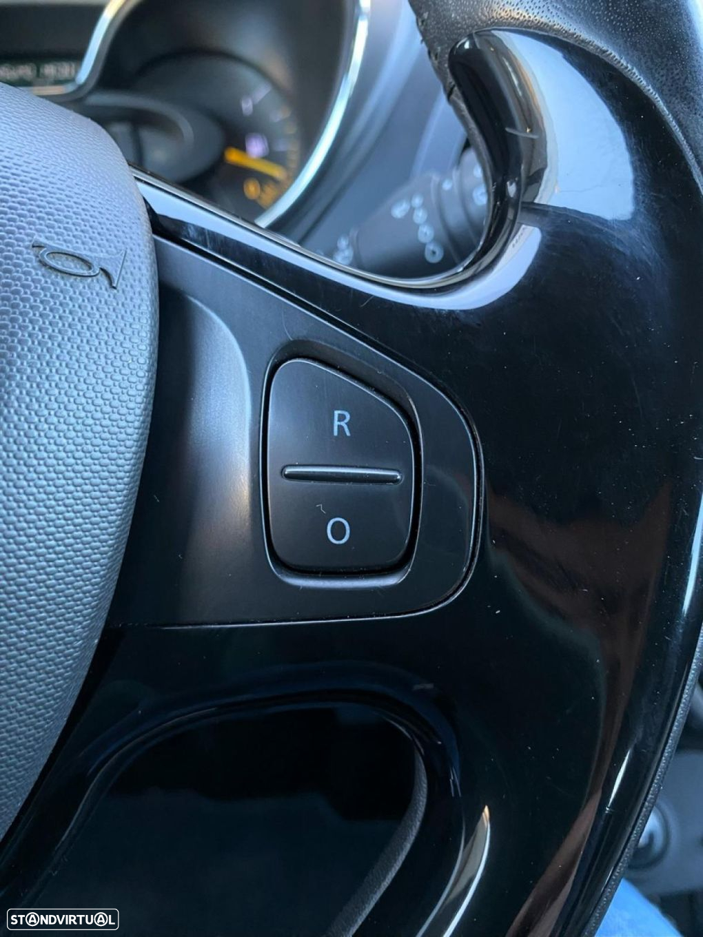 Renault Captur 1.5 dCi Exclusive - 18