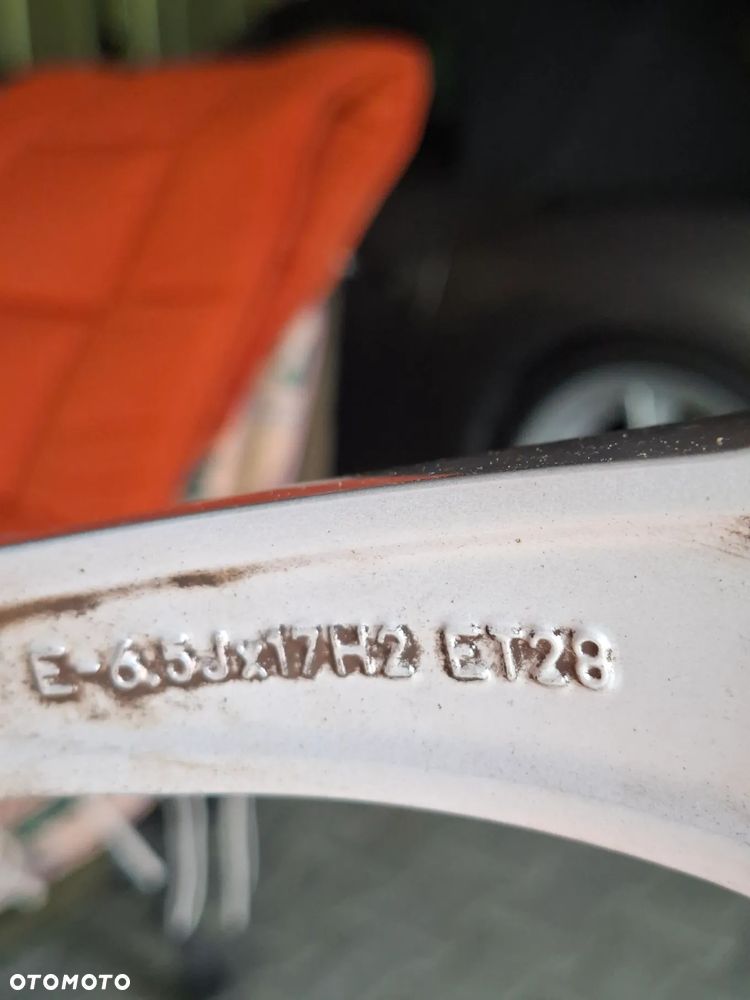 Felgi koła opony aluminiowe audi 225/55 /17  5×112 - 12