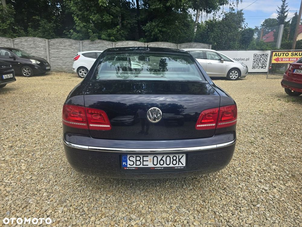 Volkswagen Phaeton - 34