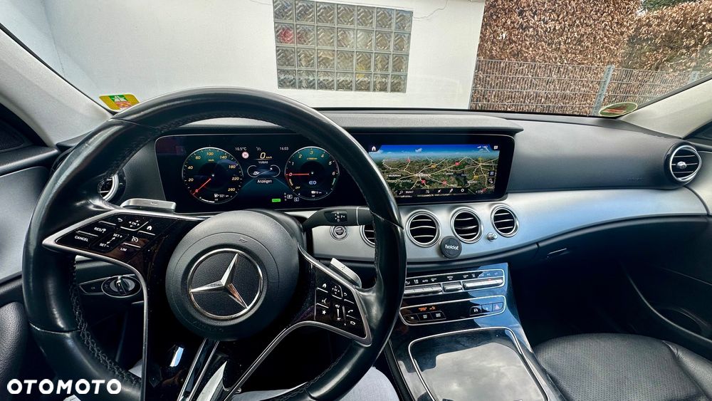 Mercedes-Benz Klasa E 300 de 9G-TRONIC Avantgarde - 17