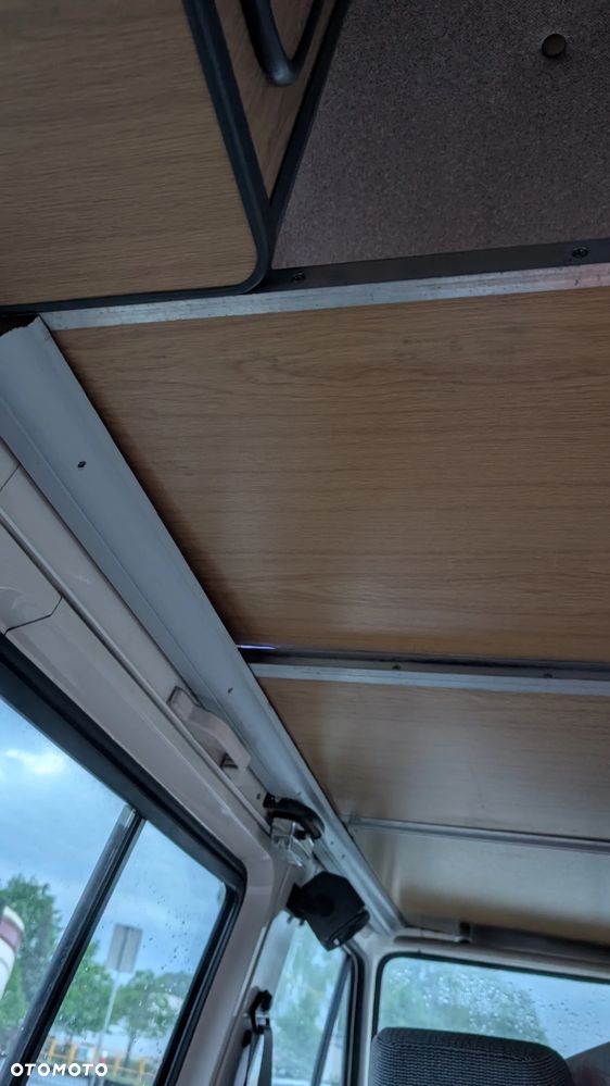 Renault Trafic - 19