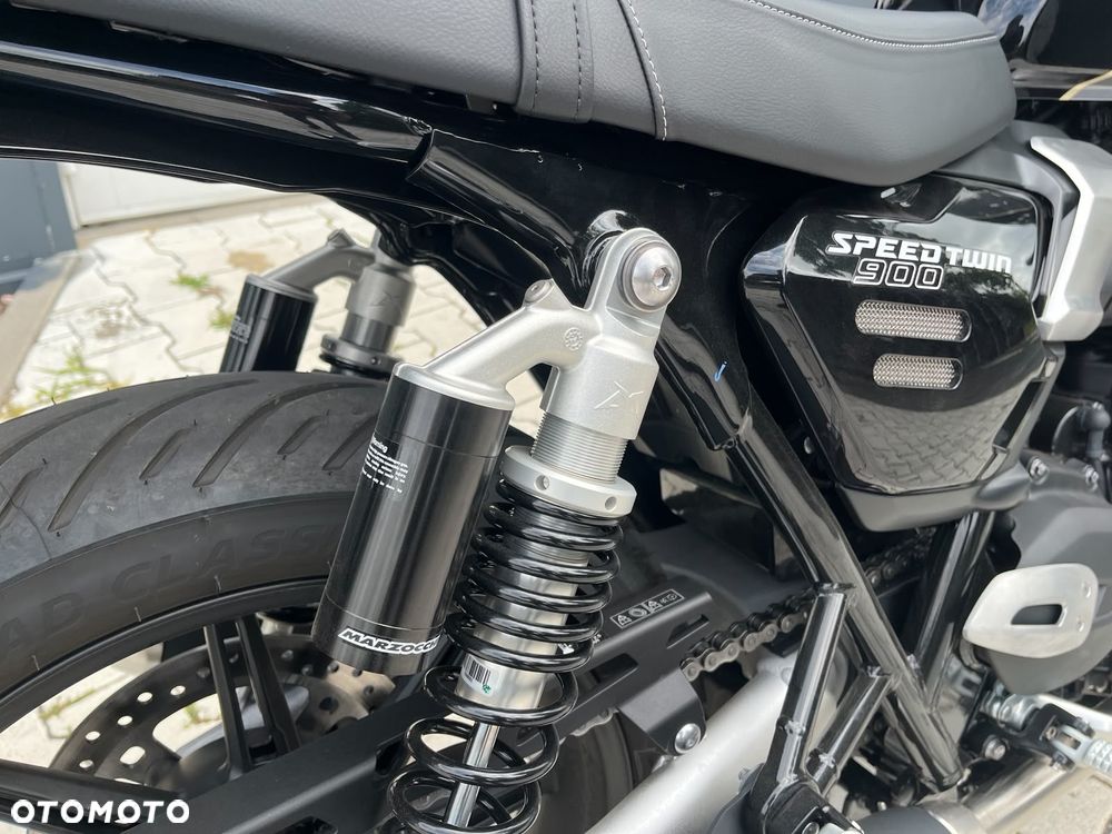 Triumph Speed Twin - 6