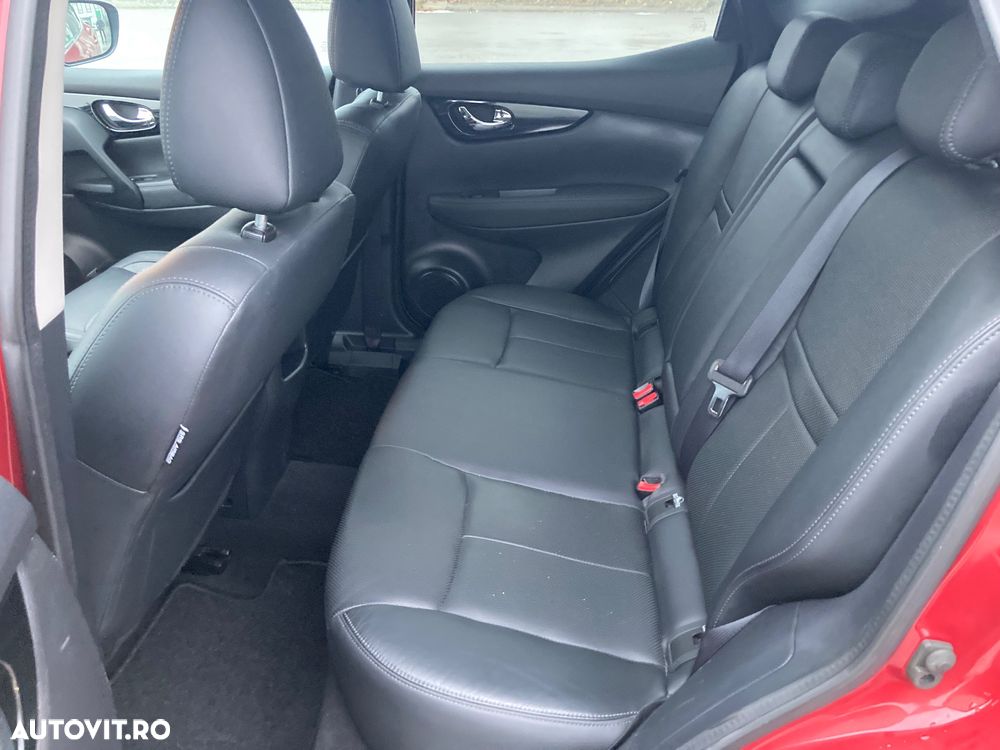 Nissan Qashqai 1.6 DCI ALL-MODE 4x4i TEKNA+ - 26