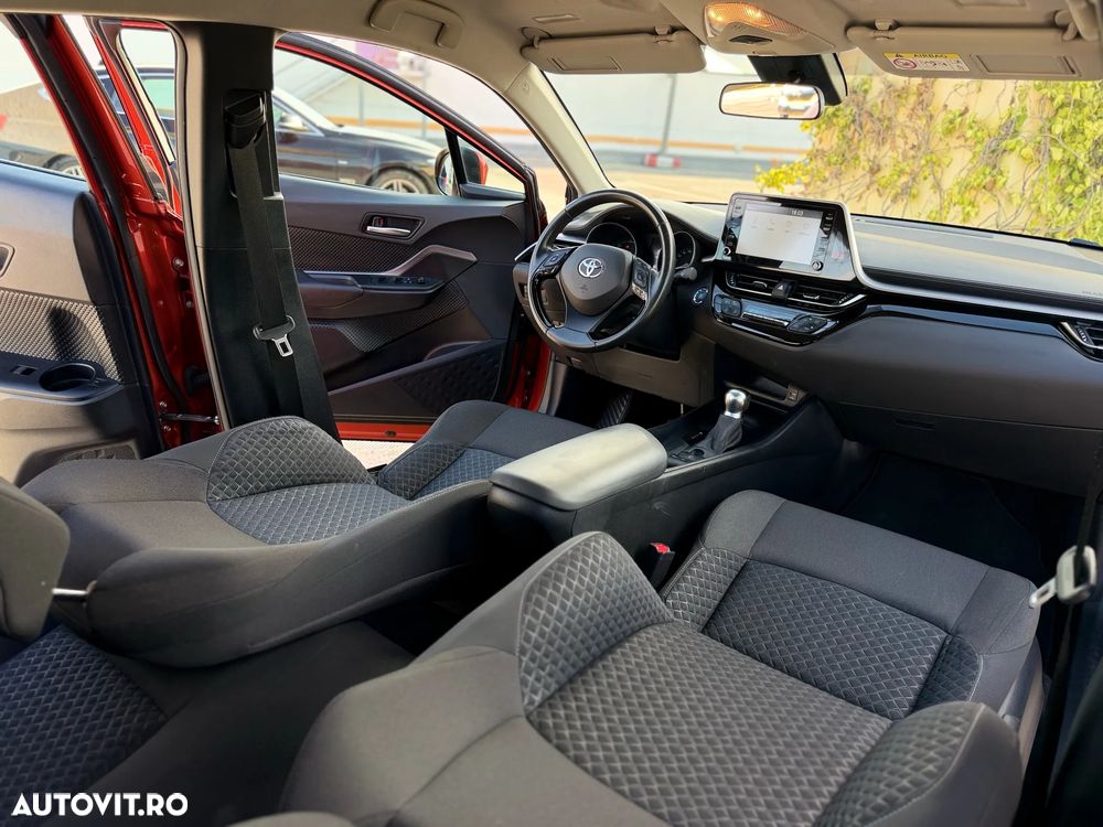 Toyota C-HR Style - 5