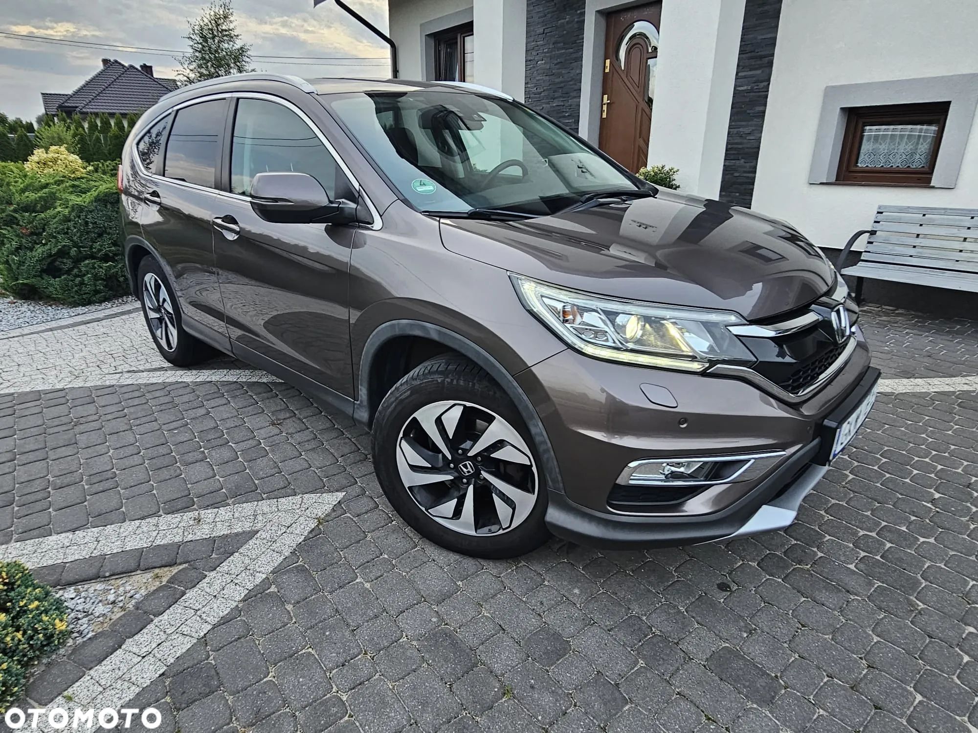 Honda CR-V - 1