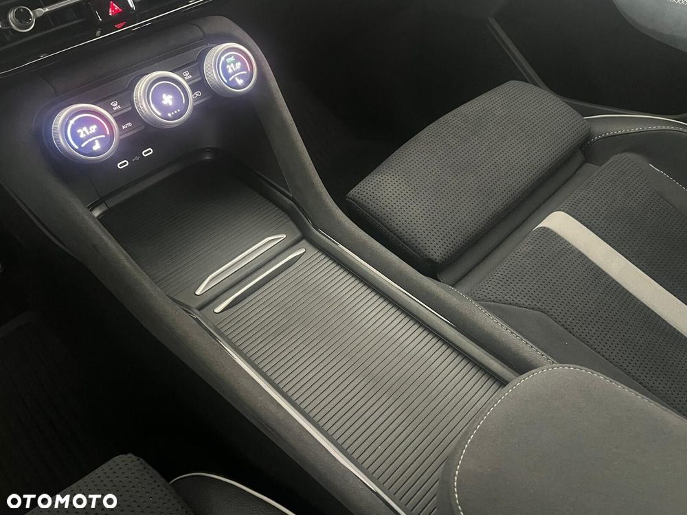 Skoda Kodiaq 2.0 TSI 4x4 Sportline DSG - 27