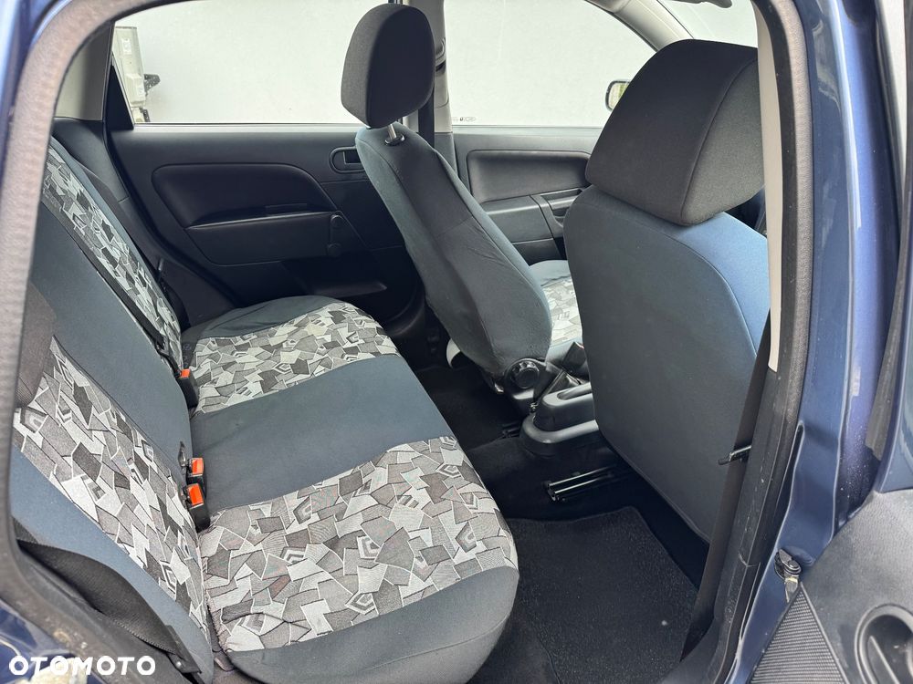 Ford Fiesta - 29