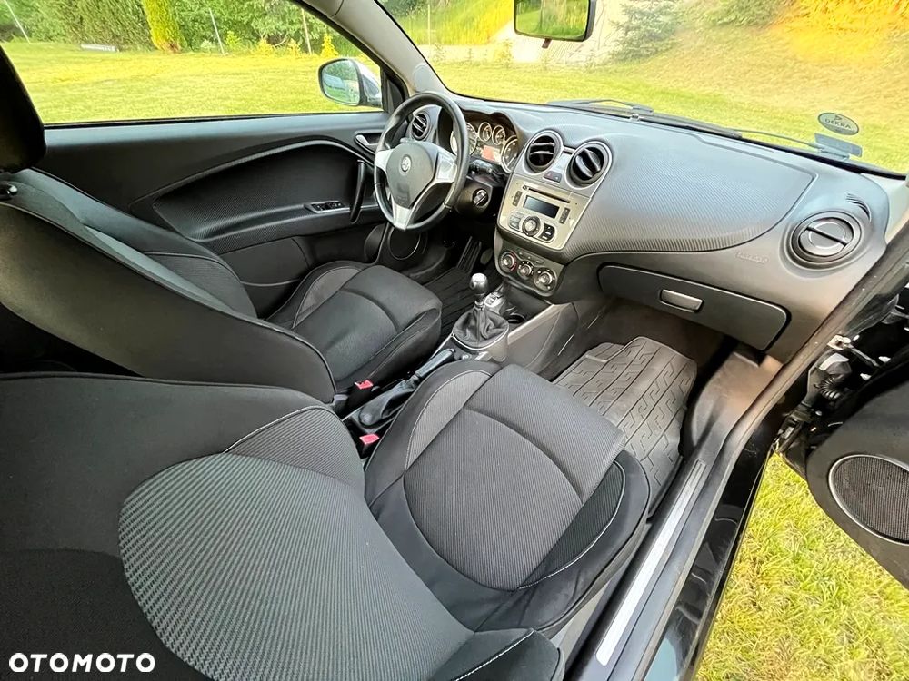 Alfa Romeo Mito - 10