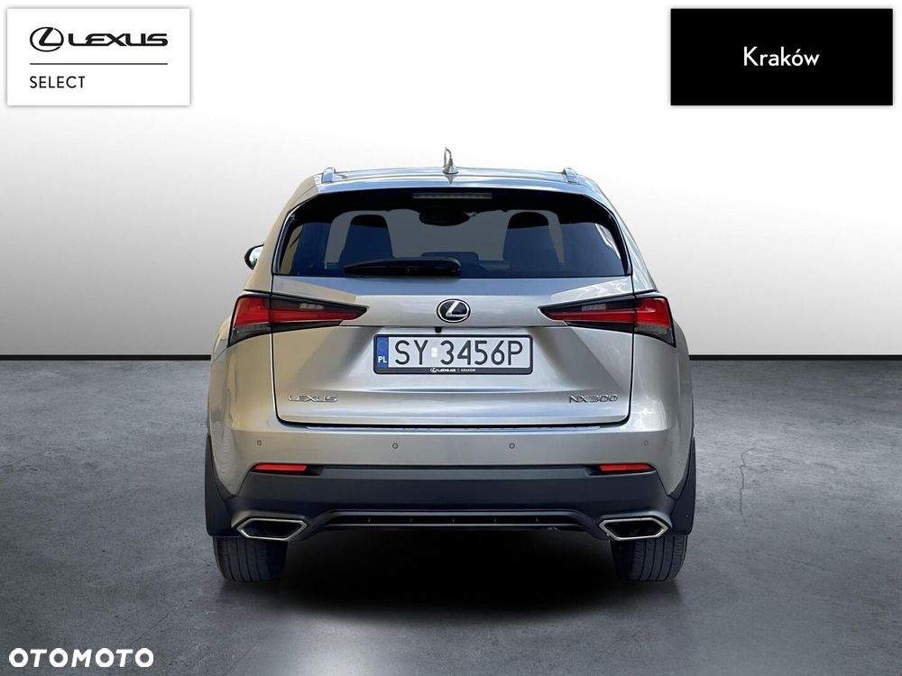 Lexus NX 300 F Impression AWD - 4