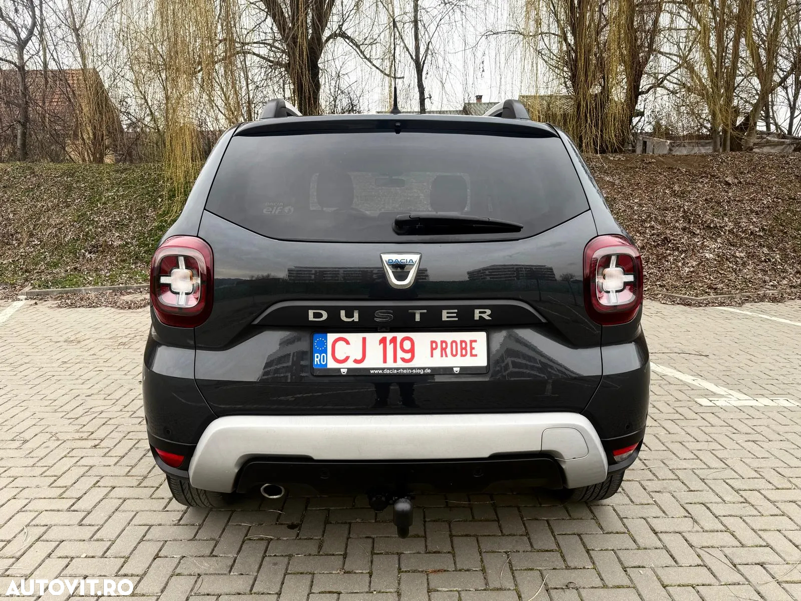 Dacia Duster 1.6 SCe 4WD Prestige jante 17" - 9
