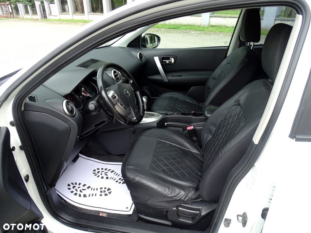 Nissan Qashqai 2.0 CVT 360 - 11