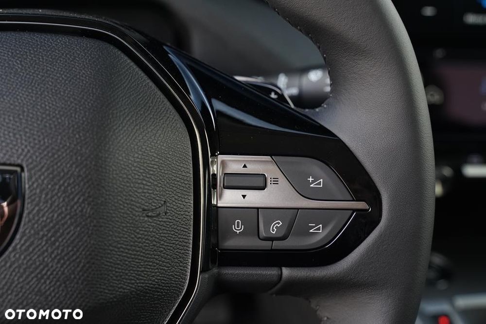 Peugeot 408 1.2 PureTech mHEV Allure S&S e-DSC6 - 15