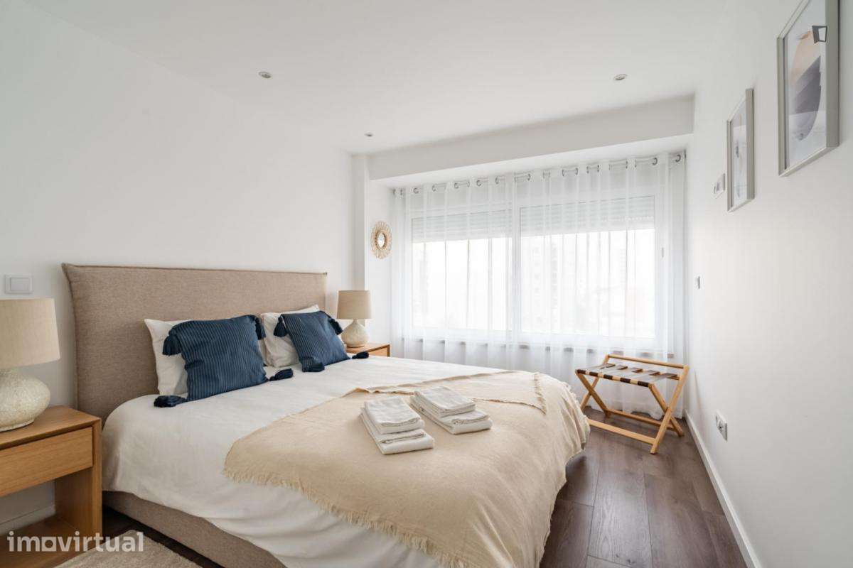 Apartamento com 1 quartos - localizado em Sete Rios Lisbon - Grande imagem: 2/16