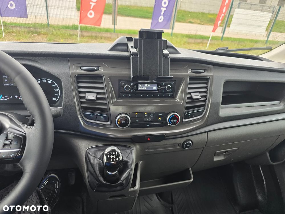 Ford Transit - 22