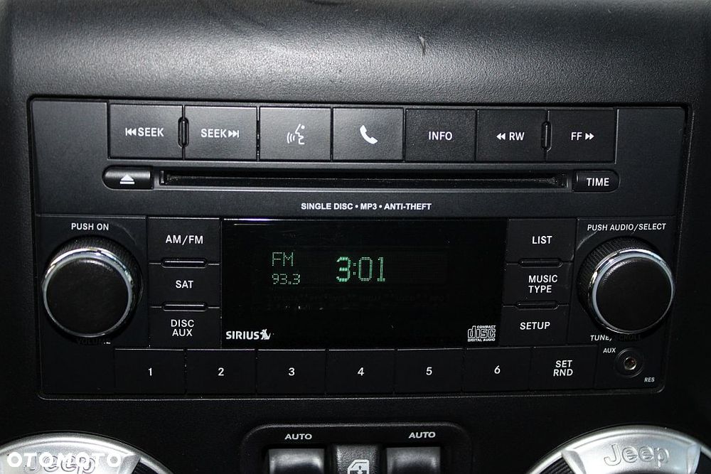 Jeep Wrangler - 27