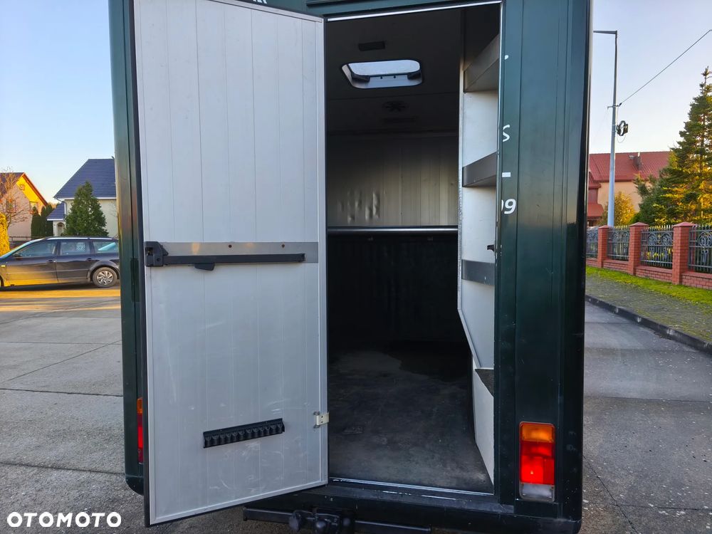 Renault Master Koniowóz 2.5dci Klima Automat - 13