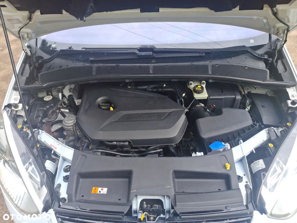 Ford S-Max 1.6 T Trend - 17