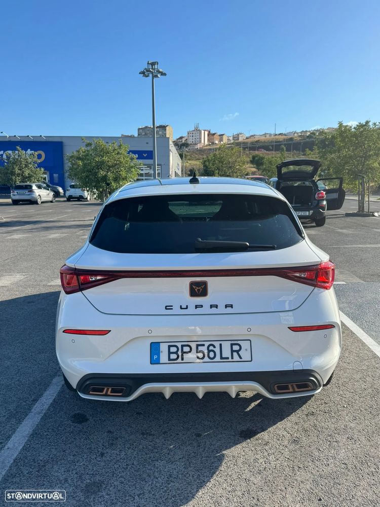 Cupra Leon 1.4 e-Hybrid (150 kW System) - 2