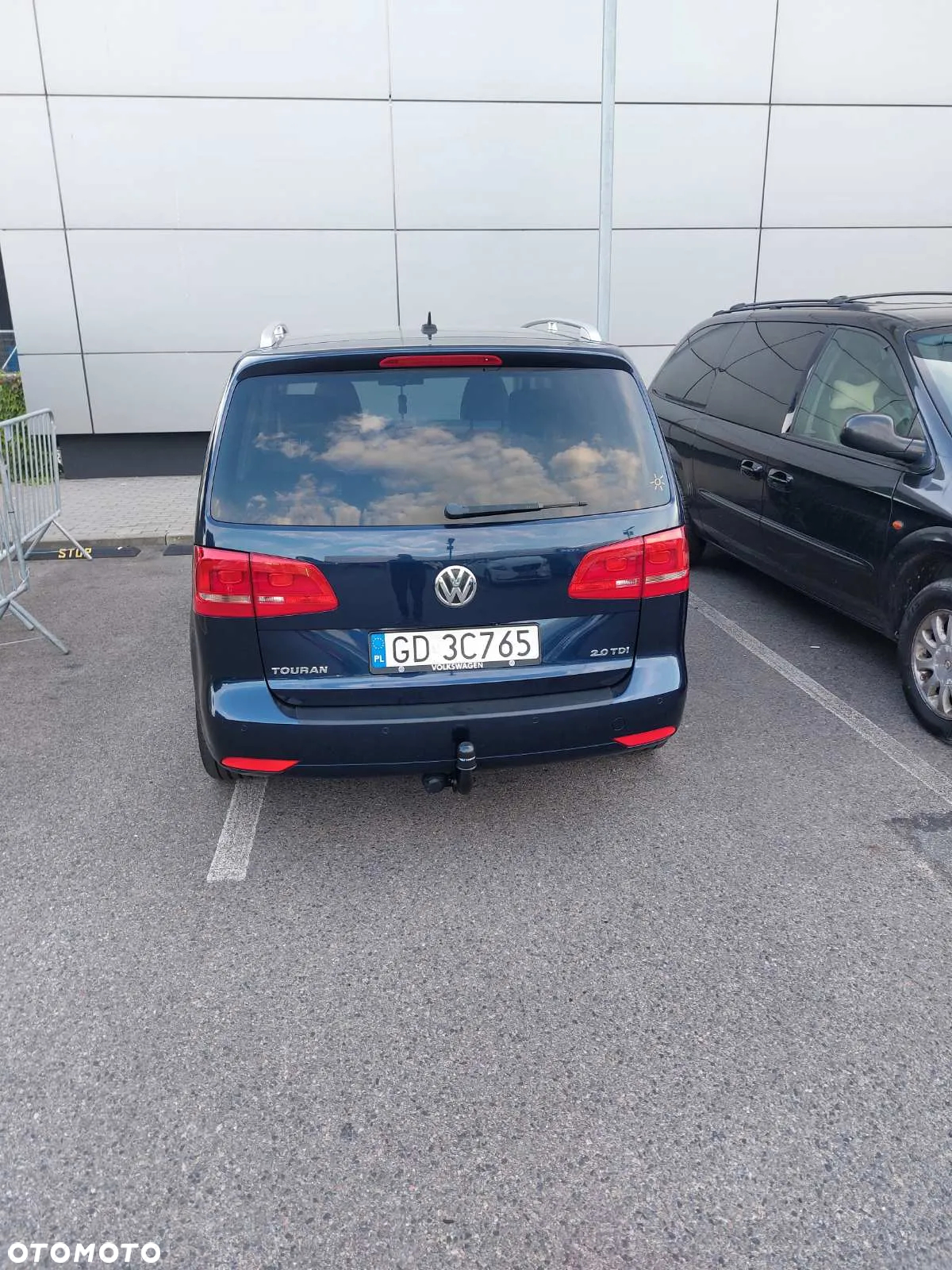 Volkswagen Touran 2.0 TDI DPF DSG Highline - 10