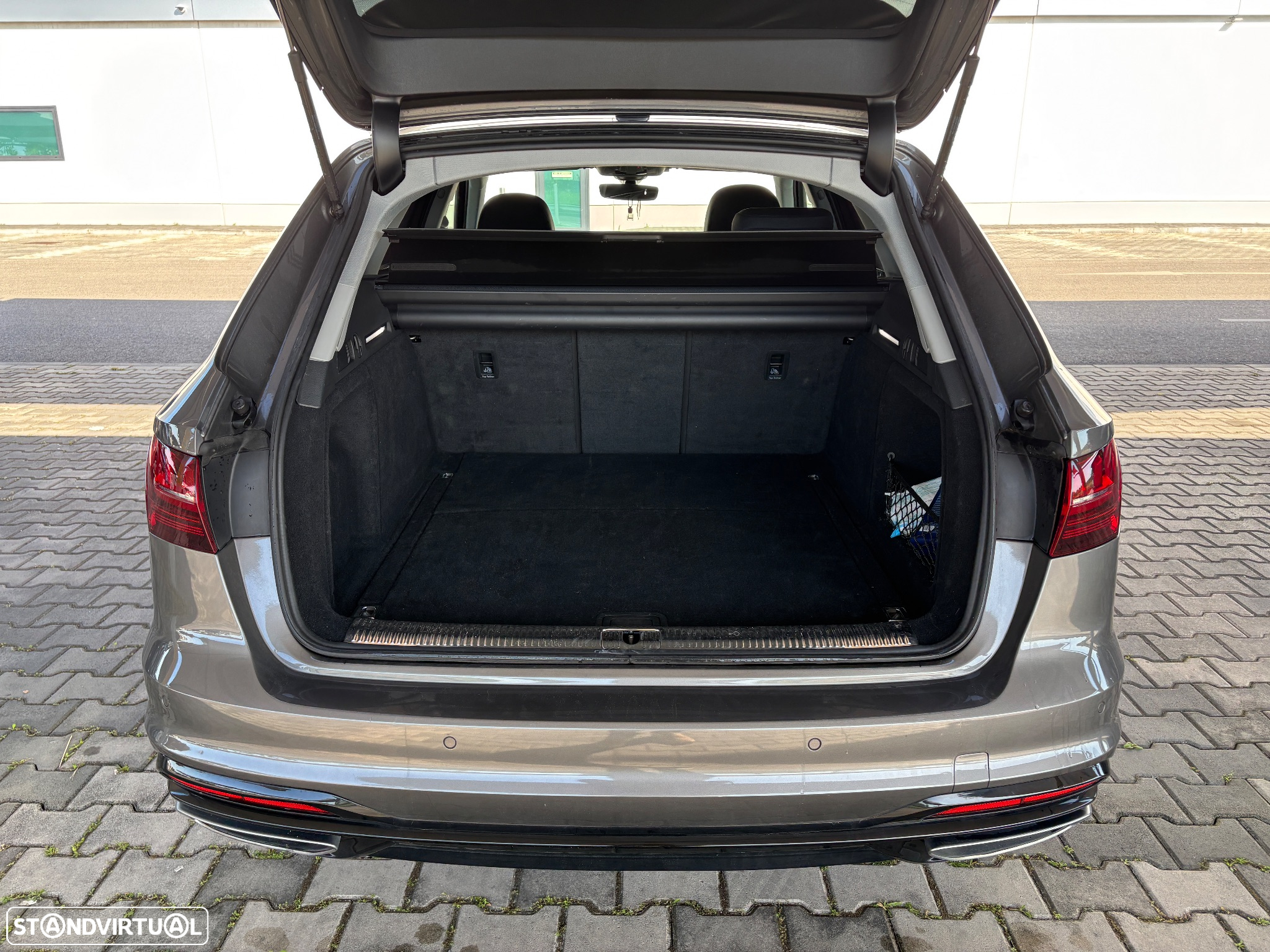 Audi A4 Avant 40 TDI S tronic S line - 25