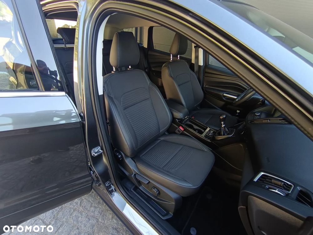 Ford Kuga 1.5 EcoBoost FWD Titanium Plus ASS - 32