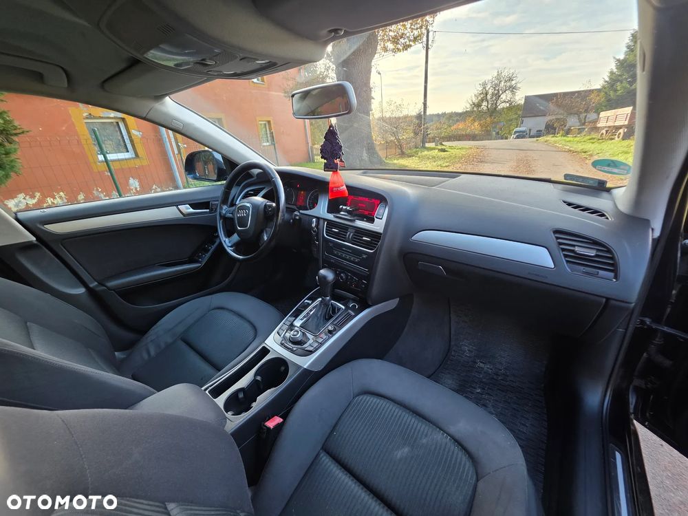 Audi A4 - 8
