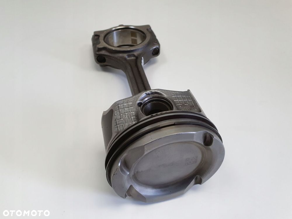 Renault Captur 1.3 TCe TŁOK KORBOWÓD - 2